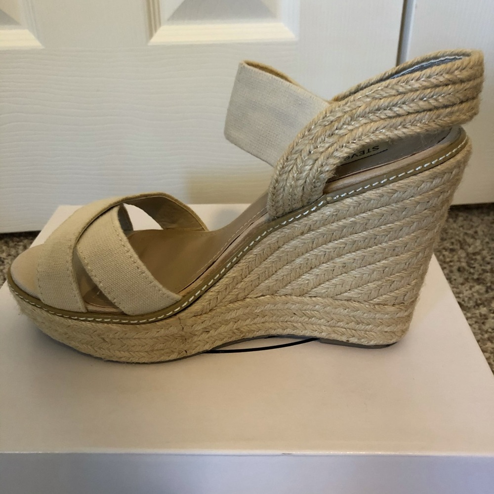 Steve Madden Eira Wedge Sandal size 9.5